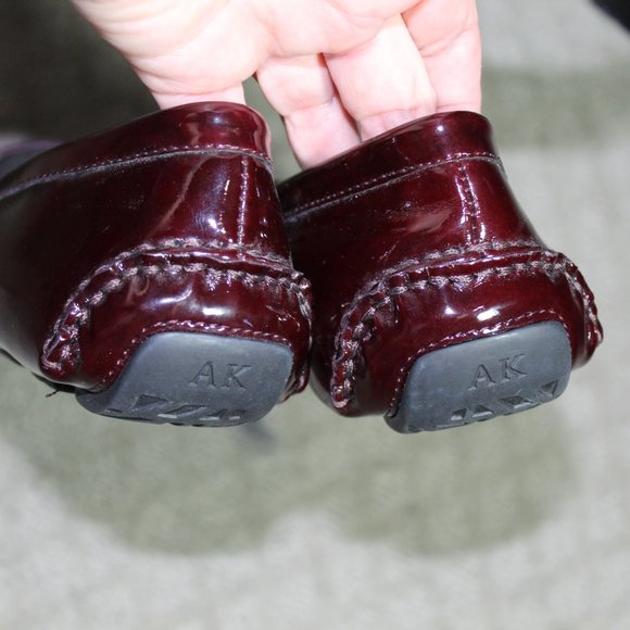 Anne Klein iFlex AKGrefty Size 8 Maroon Patent Driving Penny Loafers - Picture 5 of 6